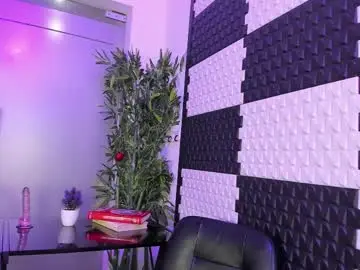 Chaturbate Sex Cam of alinamorris