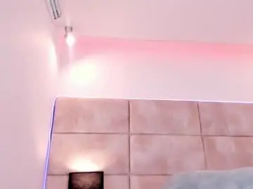 Chaturbate Live Sex of eevee_taylor