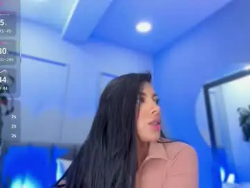 Chaturbate Live Sex Cam of elisa_castrillon