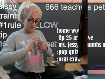 Chaturbate Free Porn Cam of jessyboi0504