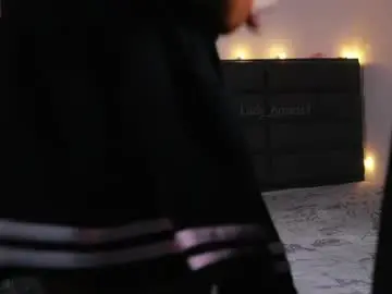 Chaturbate Adult Webcam of lady_boobs1