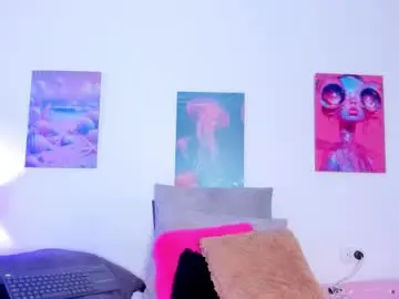 Chaturbate Free Live Porn of maithe_022