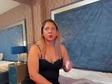 Chaturbate Live Sex Cam of maryhawkey