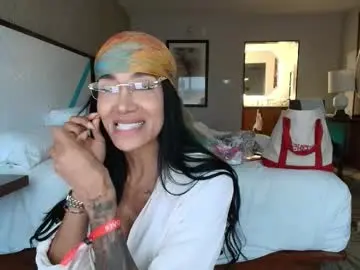 Chaturbate Nude Webcam of sweetlaurasaenz