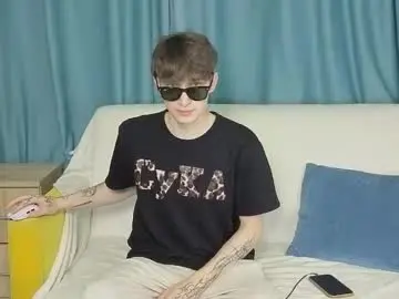 Chaturbate Live Sex of drinklinov