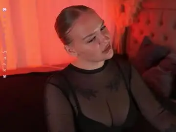 Chaturbate Live Sex Cam of heynoirsam