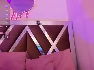 Chaturbate Watch Live Sex Cams of lunakitty_tay