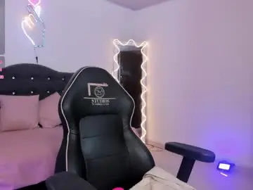 Chaturbate Watch Live Sex Cams of lunakitty_tay