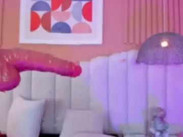 Chaturbate Live Sex of noa_moon