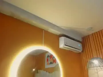Chaturbate Best live sex cam show of noa_moon
