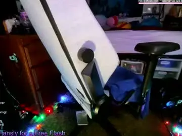 Chaturbate Watch Live Sex Cams of aaronskeetman