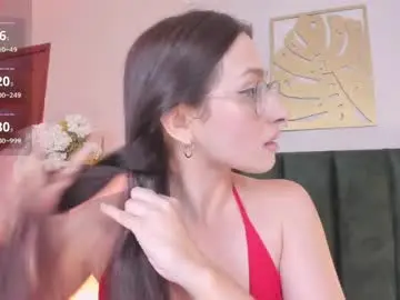 Chaturbate Adult Video Chat of andracyruss