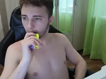 Chaturbate Live Porn of golden_boyyy21