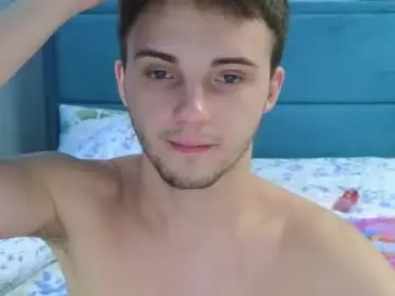 Chaturbate Live Sex of golden_boyyy21
