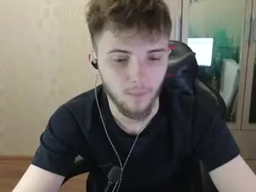 Chaturbate Live Sex of golden_boyyy21