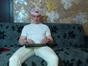 Chaturbate Live Porn of leoroman