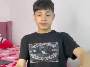 Chaturbate Sex Cam of andy_belier