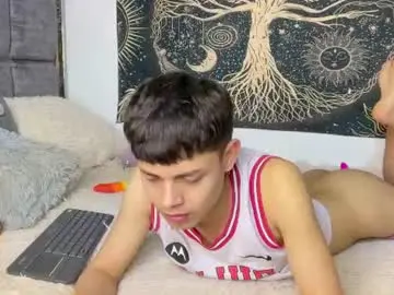 Chaturbate Sex Cam of andy_belier