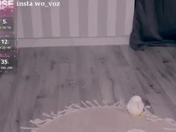 Chaturbate Watch Live Sex Cams of careful_i_bite