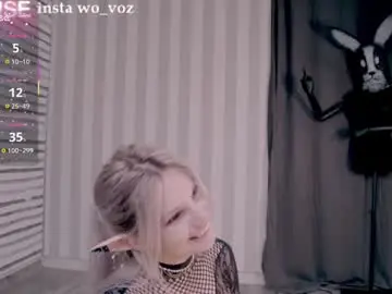 Chaturbate Free Porn Cam of careful_i_bite