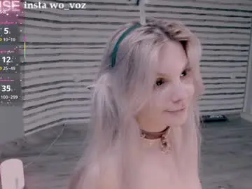 Chaturbate Live Porn of careful_i_bite