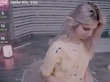 Chaturbate Free Porn Cam of careful_i_bite