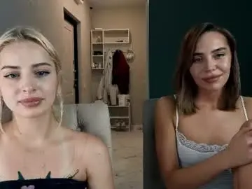 Chaturbate Free Porn Cam of cute_coupleeee