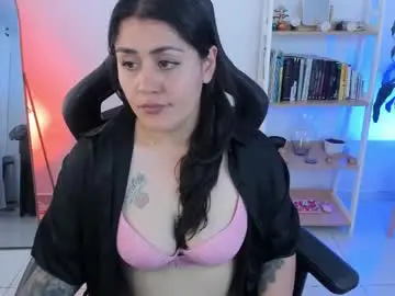 Chaturbate Best live sex cam show of emmax_x