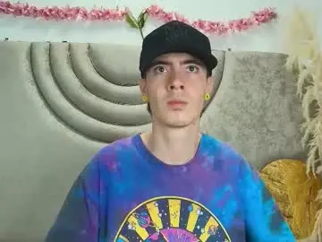 Chaturbate Free Live Porn of lio_____