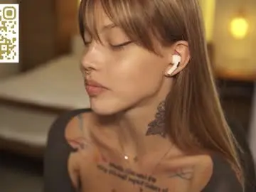 Chaturbate Best live sex cam show of mileeena