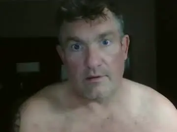 Chaturbate Sex Chat of skinsmontana