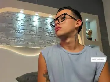 Chaturbate Sex Cam of valentino_moretti