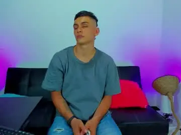 Chaturbate Live Porn of max_wild01