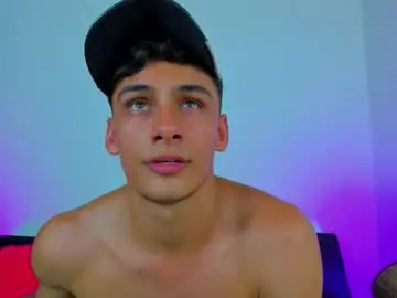 Chaturbate Live Sex of max_wild01