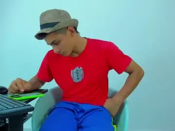 Chaturbate Free Porn Cam of max_wild01