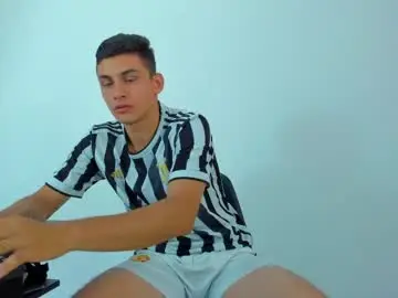 Chaturbate Free Live Porn of max_wild01