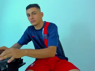 Chaturbate Live Sex Cam of max_wild01