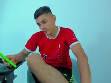 Chaturbate Free Porn Cam of max_wild01