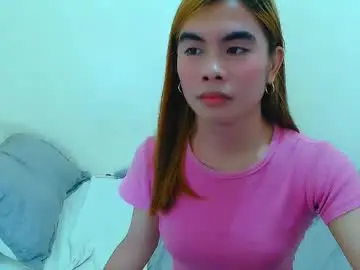 Chaturbate Watch Live Sex Cams of mikhayla_and_zeus_room