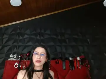 Chaturbate Best live sex cam show of nahomipriest