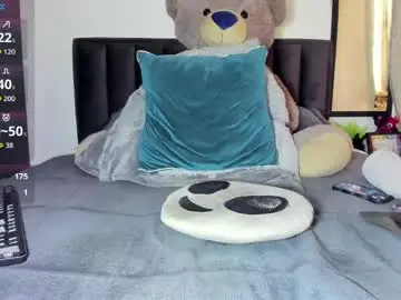 Chaturbate Watch Live Sex Cams of summer_romance