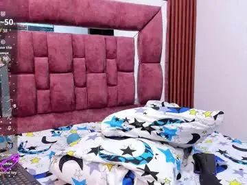 Chaturbate Live Sex Cam of thiago_duvan