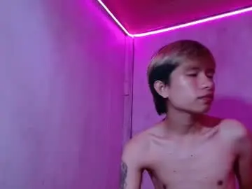 Chaturbate Watch Live Sex Cams of asian_macky