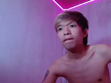 Chaturbate Watch Live Sex Cams of asian_macky