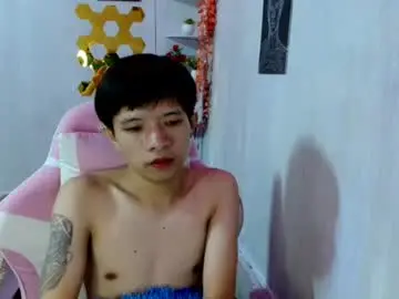 Chaturbate Watch Live Sex Cams of asian_macky