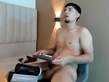 Chaturbate Live Sex of noah_smith05