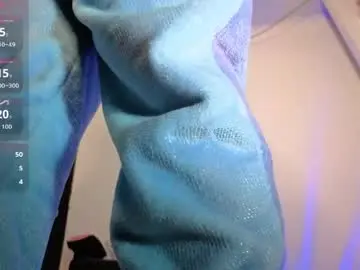 Chaturbate Live Sex Cam of _lindasy_
