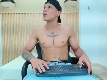 Chaturbate Adult Webcams of brandon_mercuri