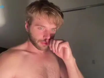Chaturbate Private Sex Chat of hot8pack01