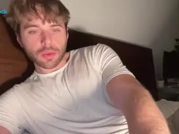 Chaturbate Sex Cam of hot8pack01